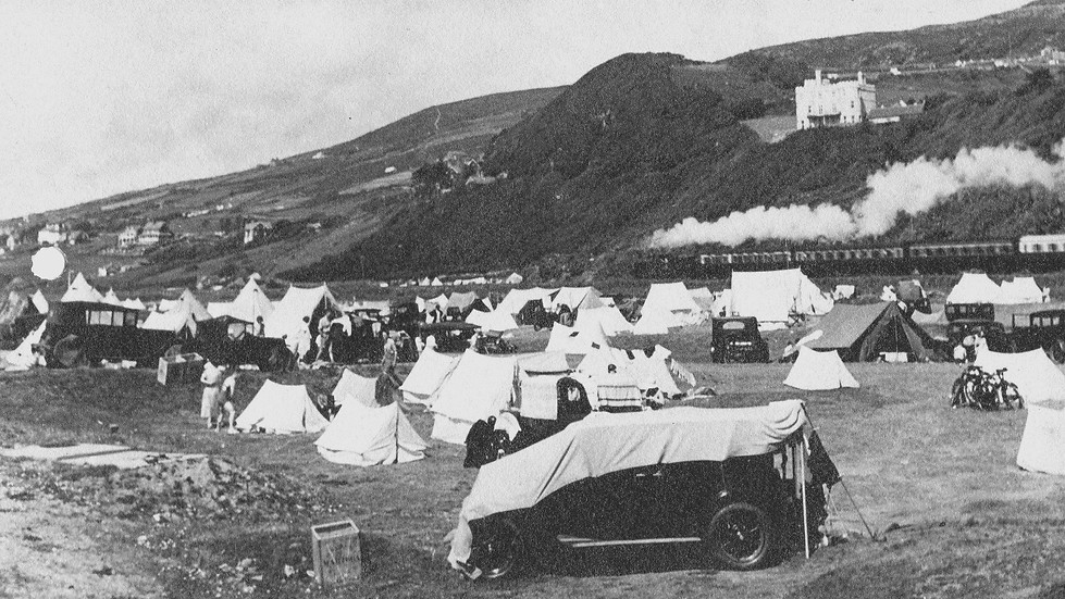 Camping 1936.jpg