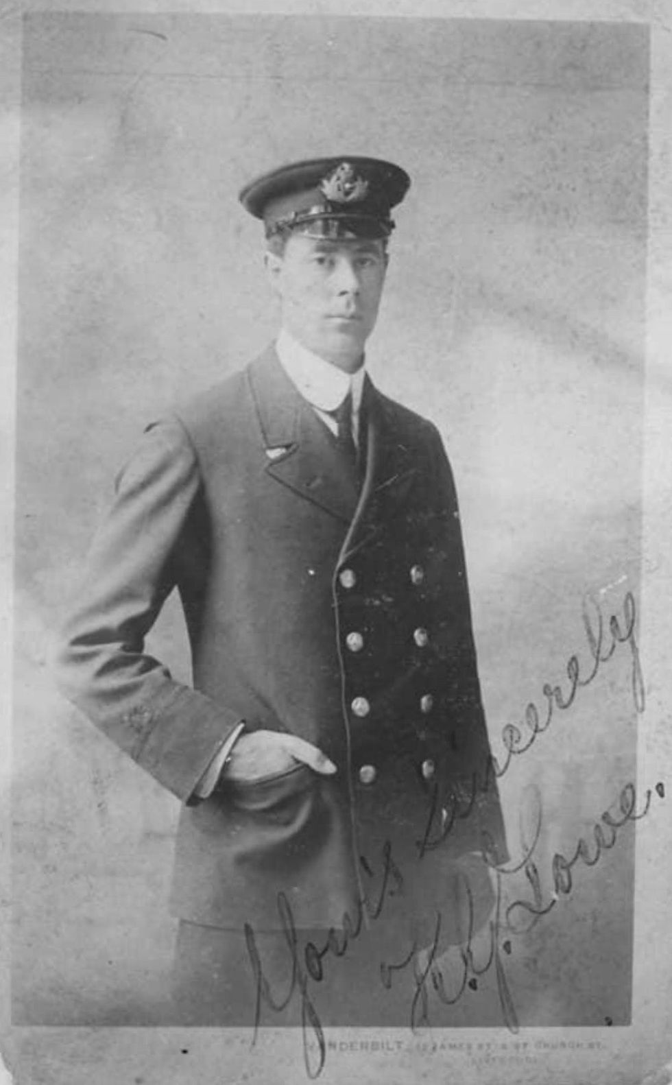 Harold Lowe in 1912.jpg