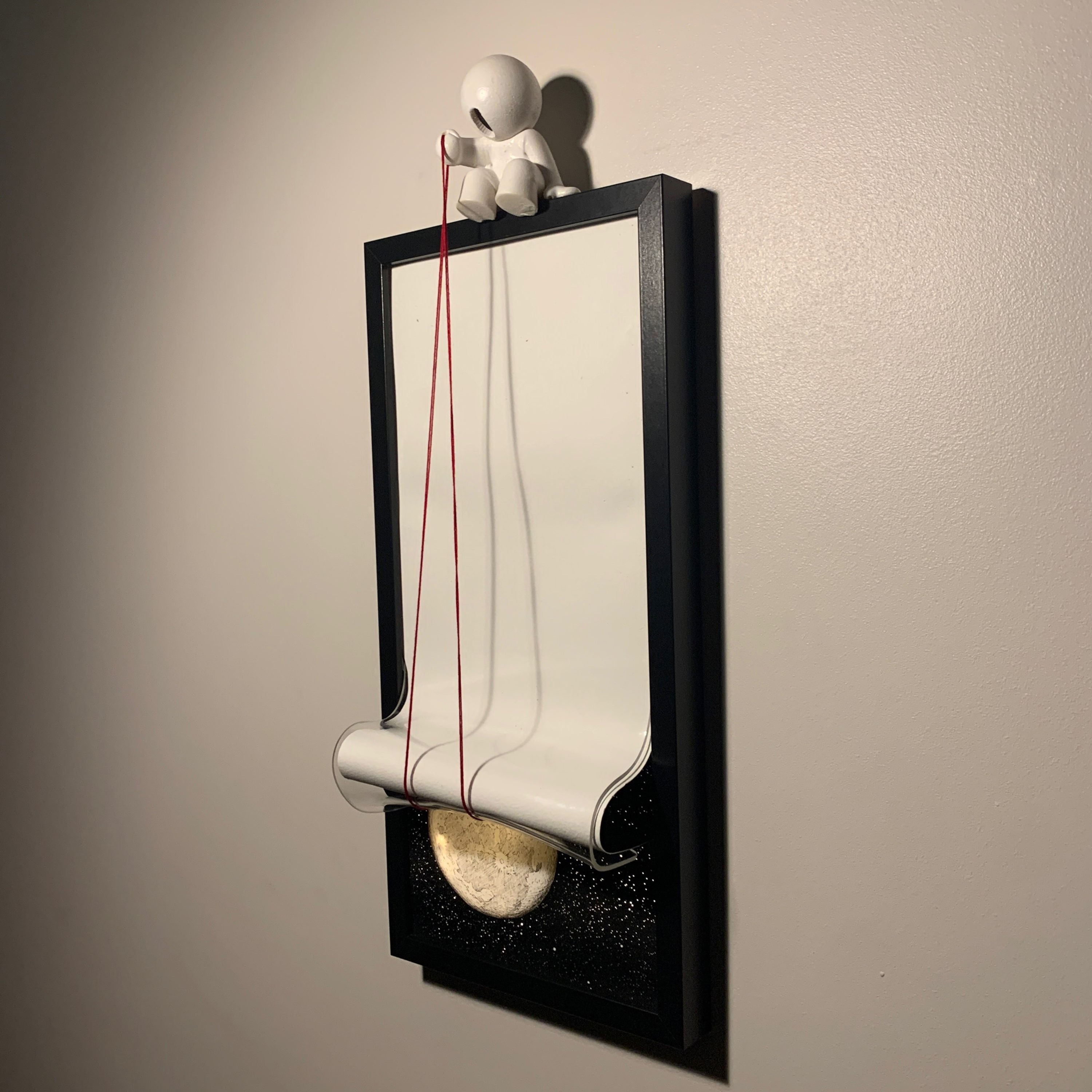 Long Night Vert Lightbox 