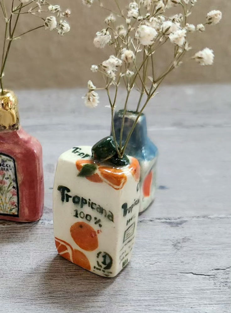 Thumbnail: Tropicana miniature vase 