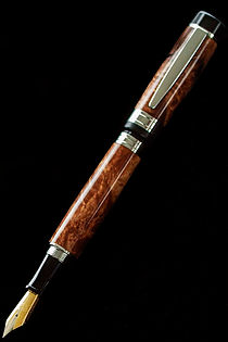 glamorosa pluma
