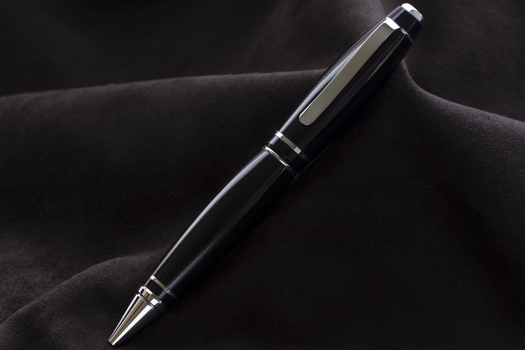 Bolígrafo en African Ebony