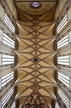 INTERNAL CHURCH CEILING - PRAGUE