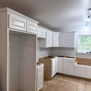 Kitchen Cabinet Installation