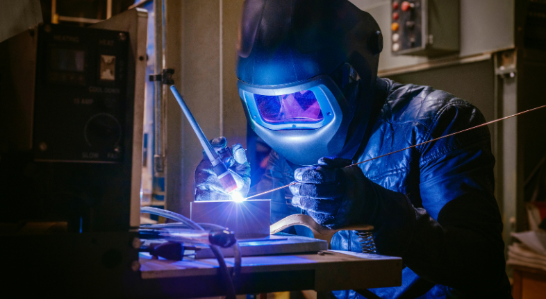 Untitled design - 2025-12-02T070647.801.png