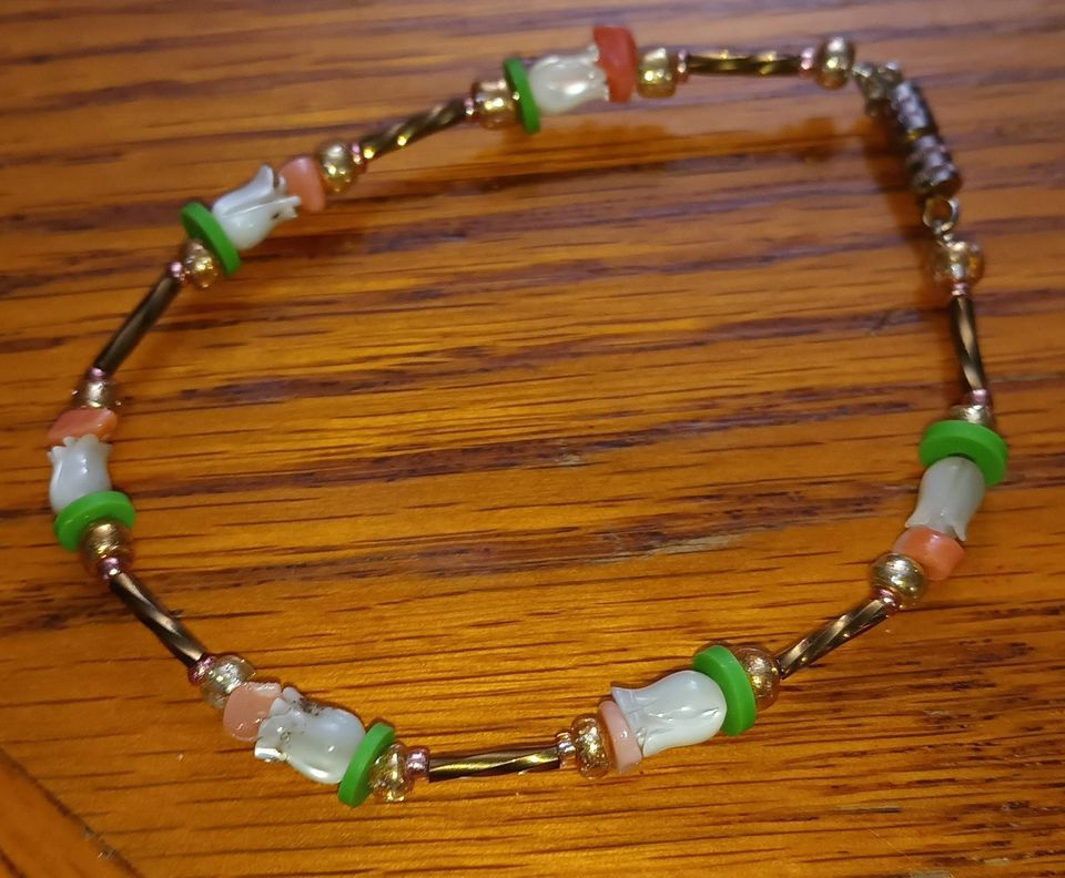 White Flower Inspired Bracelet with Screw Closure