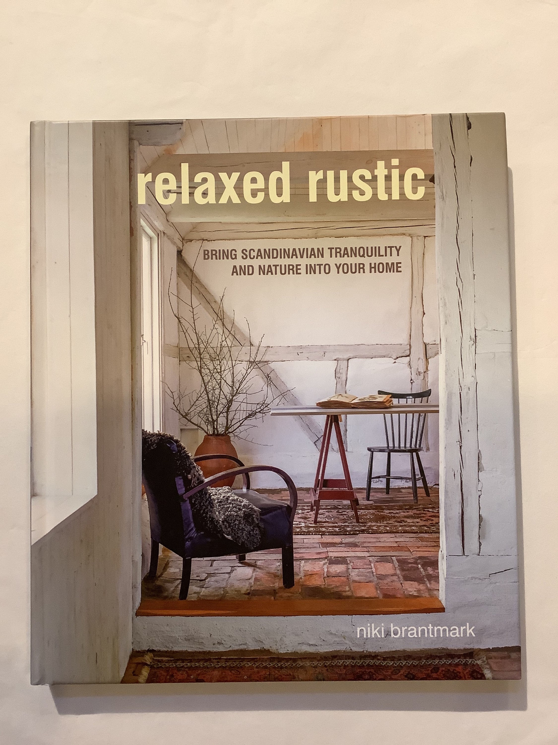 ספר עיצוב relaxed rustic