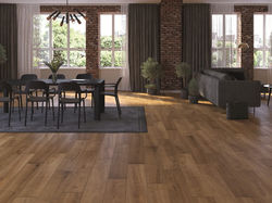 54639 - Universe Innsbruck - DK7931F11 - 203mm_cmyk