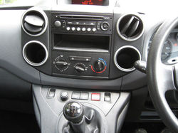 Peugeot Partner 2011 Van Kerry.7