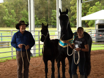 Anja of Ellis Park 2nd Premie Temuk of Ellis Park 2nd Premie and Reserve Champ.jpg