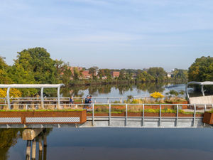 Viridian Wins PA-DE ASLA Award of Excellence for FDU Footbridge