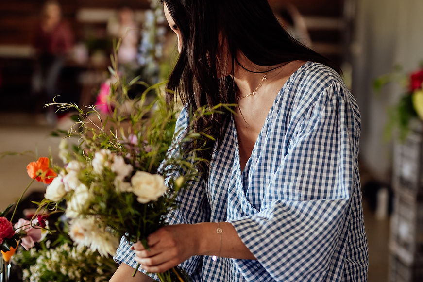 Twine and Honey Flowers
