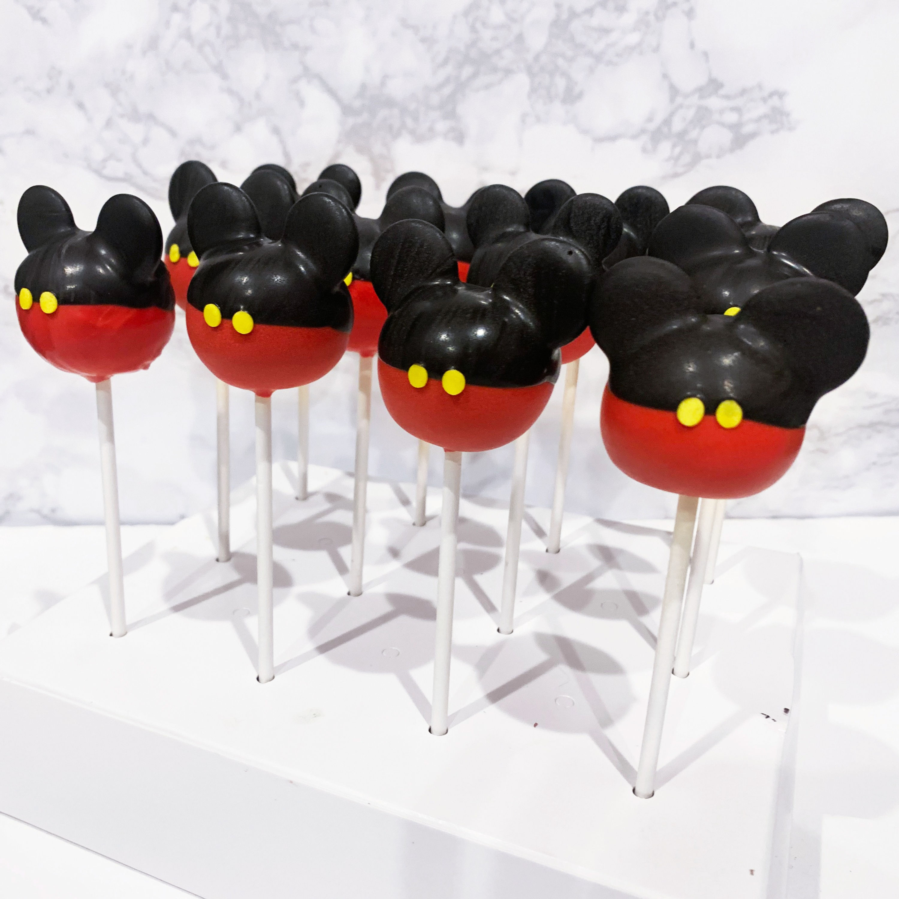 Mickey Cake Pop
