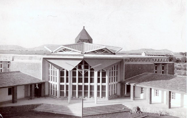 Chiesa a Poona, Silvio Galizia, 1949-1953.
