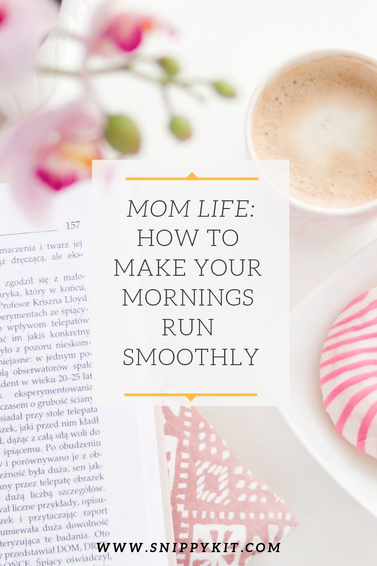 Finding it difficult to become a morning person? These simple hacks will help you wake up energized and become a morning person in no time! Master your morning routine (and no, you don’t have to wake up at 5AM!) #morningroutine #morning #morningmotivation