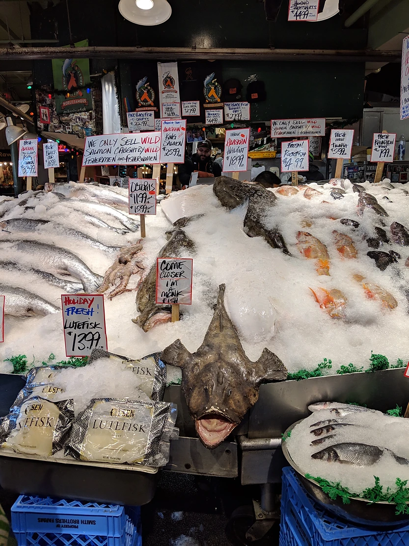 Family Travel || Weekend Guide to Seattle Must see family friendly things to do in Seattle if you are visiting just for the weekend. #seattle #thingstodo #bucketlist #kidfriendly #weekendguide