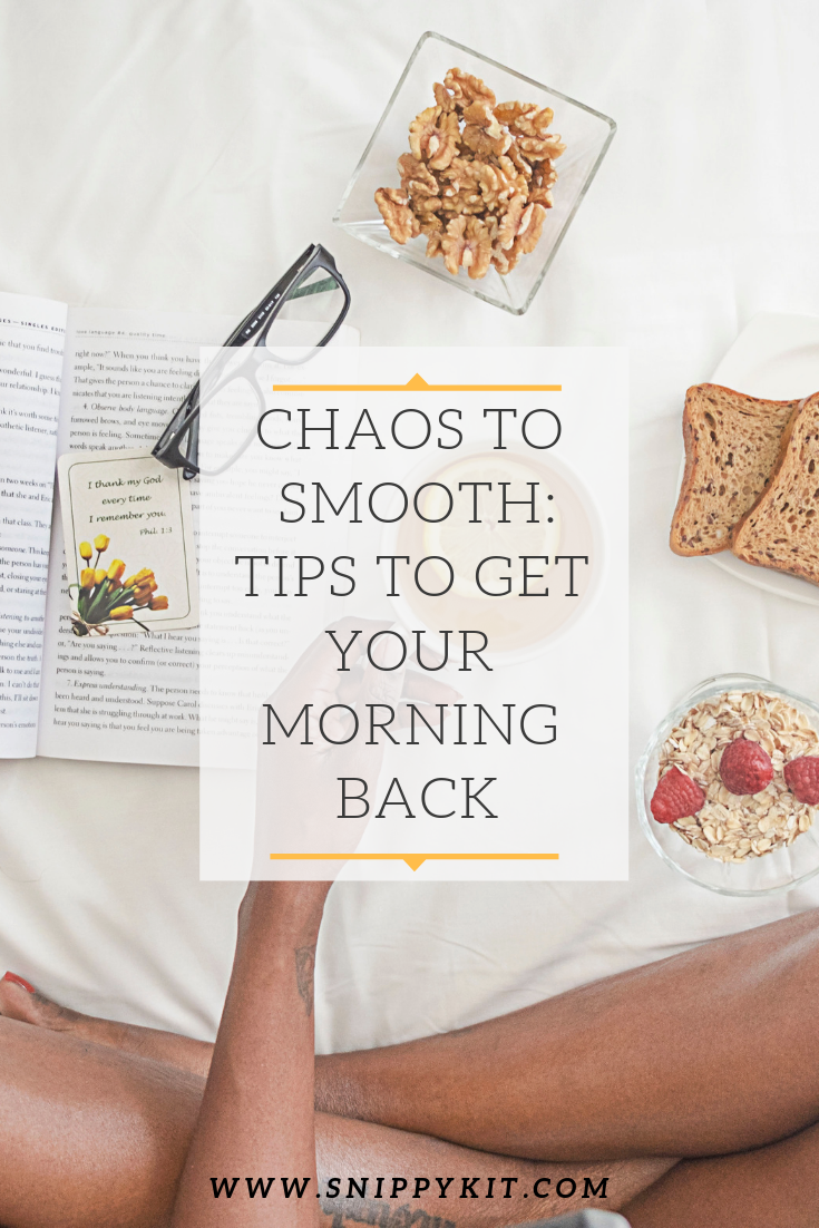 Finding it difficult to become a morning person? These simple hacks will help you wake up energized and become a morning person in no time! Master your morning routine (and no, you don’t have to wake up at 5AM!) #morningroutine #morning #morningmotivation