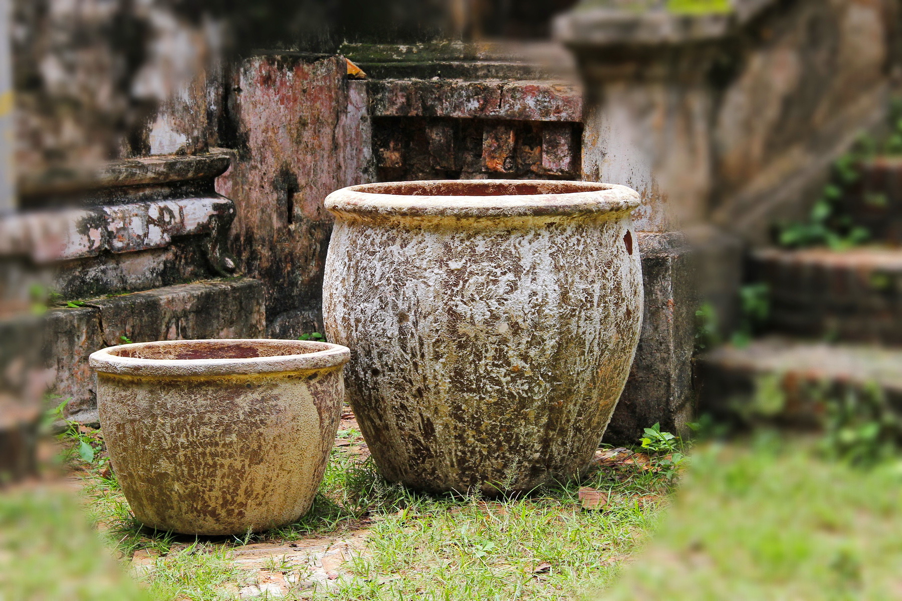 Vietnam Ceramics, Vietnam Pottery Exporter, Ancient Pottery Garden Pot