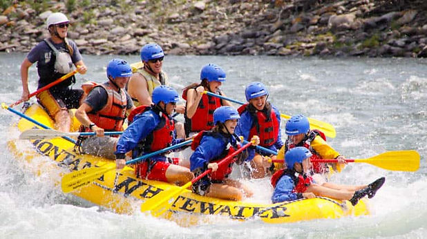 yellowstone river rafting.jpg