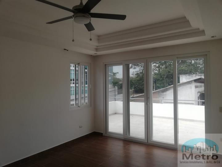 Miniatura: En venta y renta casa nueva en Residencial San Ignacio, Tegucigalpa