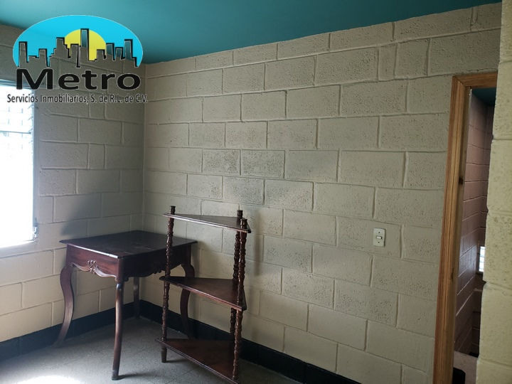 Miniatura: En venta casa en Villa Adela, Tegucigalpa