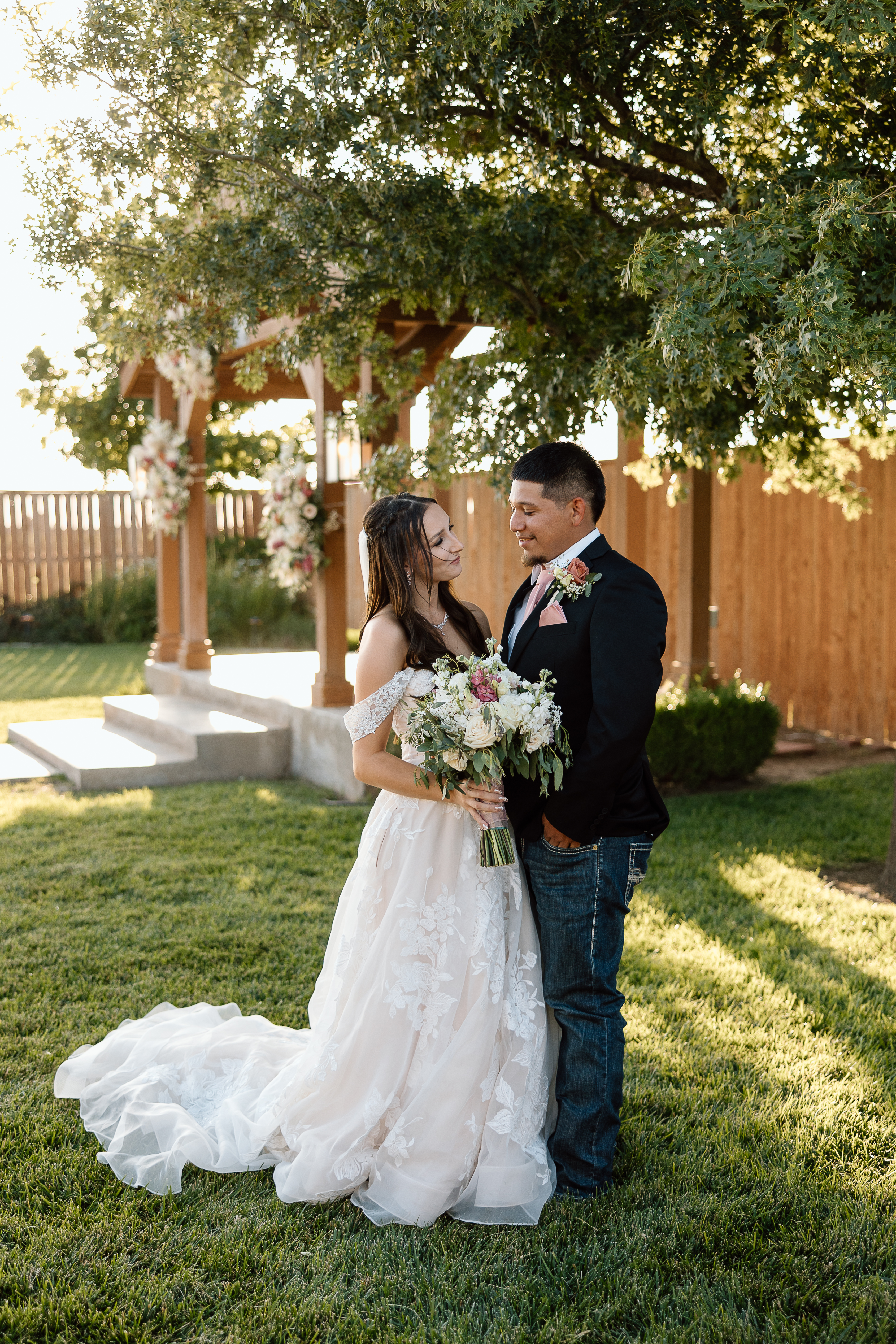 ElevenFourPhotography_LM_BrideandGroom-3