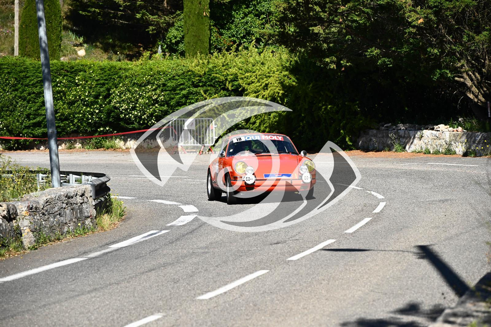Voiture 18