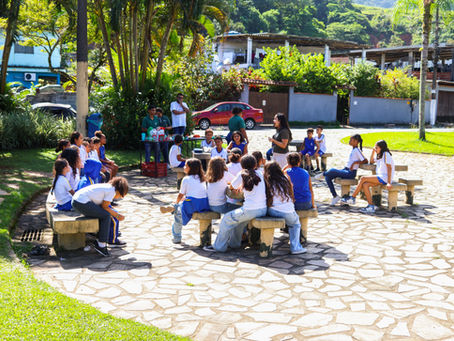 Programa de Educação Ambiental promove cidadania nas praças de Angra