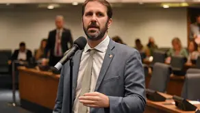 Projeto amplia passe livre intermunicipal para estudantes de regiões afastadas