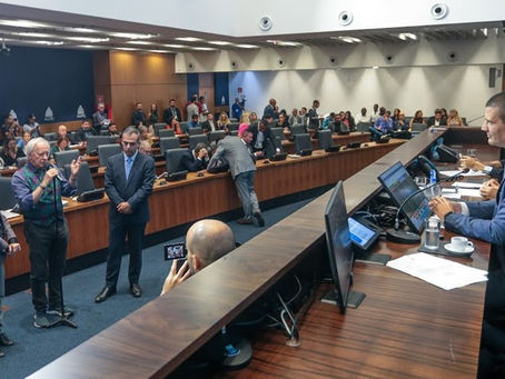 Doadoras de leite materno podem ter isenção em taxas de concursos públicos 