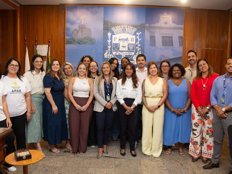 Katia Miki recebe superintendente estadual Michelle Gitahy para tratar sobre novos fluxos de atendimento ao TEA 