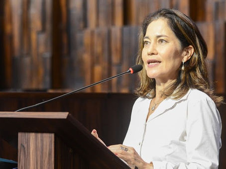 Capacitação em Libras poderá ser critério de desempate em Concursos Públicos 