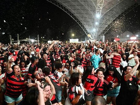 Parque da Cidade de Barra Mansa vira mar rubro-negro em dia histórico para os flamenguistas