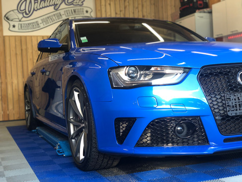 Audi RS4.jpeg