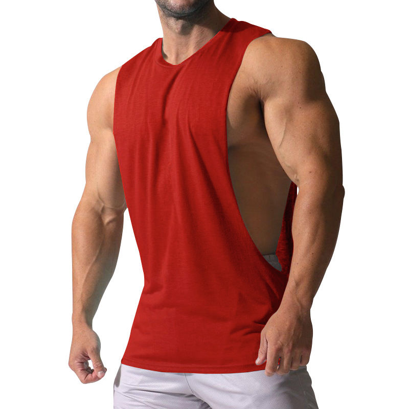 Thumbnail: Homme portant un gilet de sport rouge