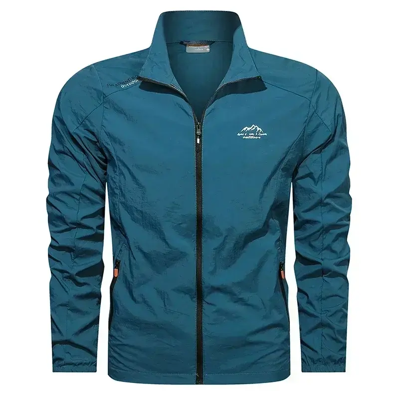 Miniature : Coupe-vent homme vert à porter avec un casque de chantier – usage professionnel.