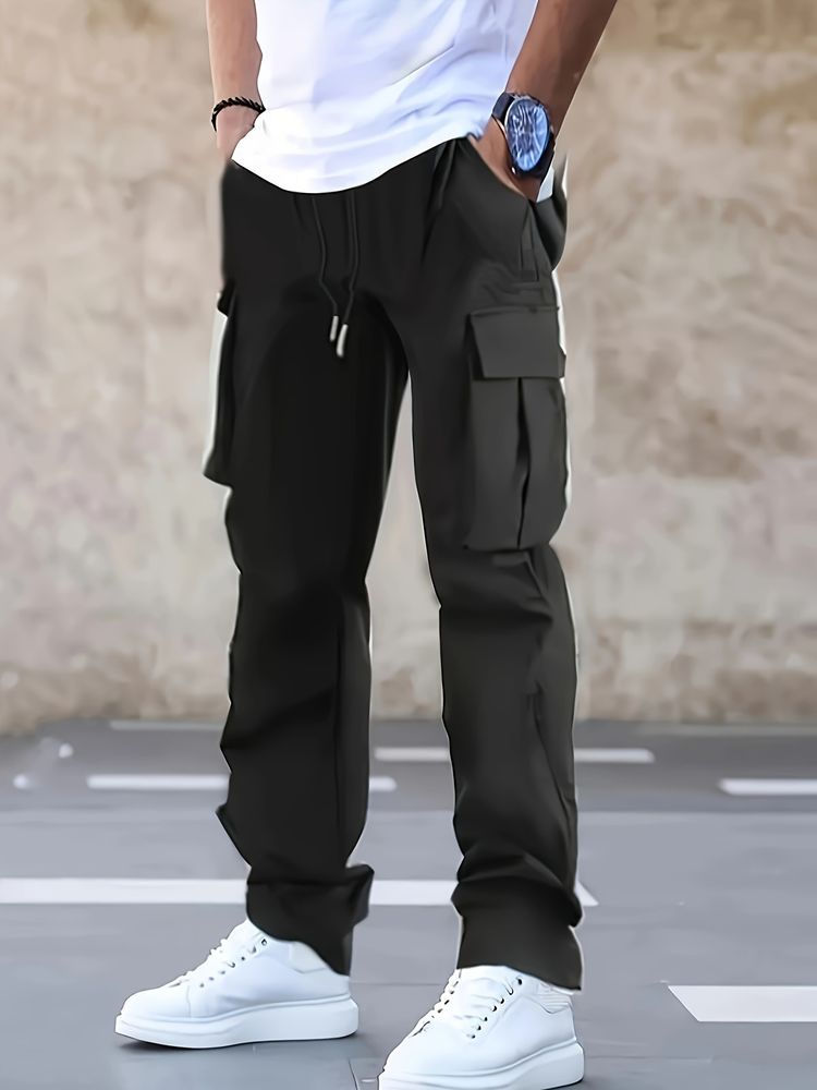 Miniature : Homme portant un Pantalon de Travail noir
