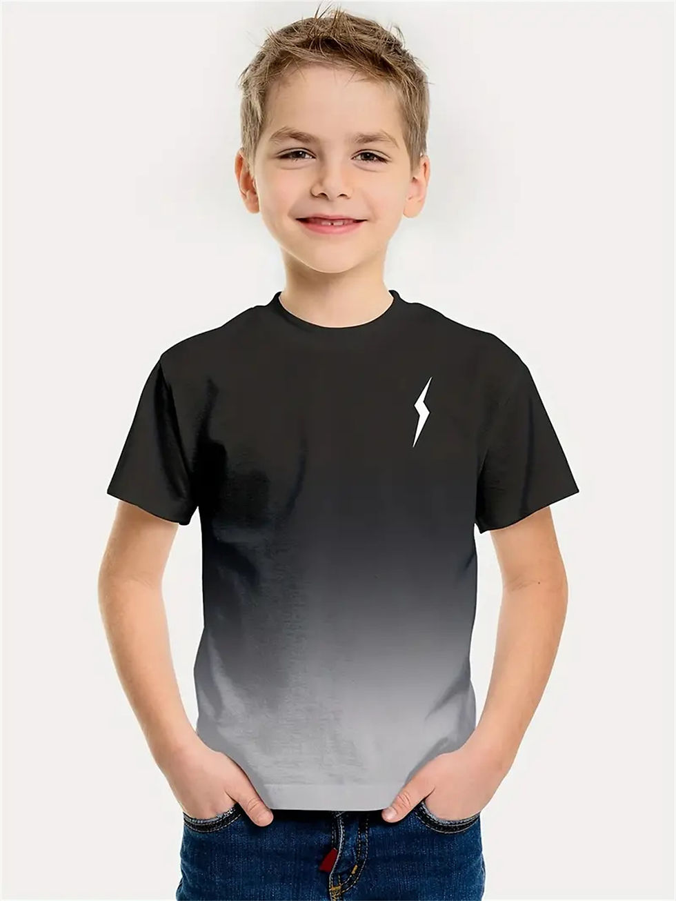 Miniature : Garçon portant un T-shirt Imprimé 3D à Manches Courtes, vue de face 11.