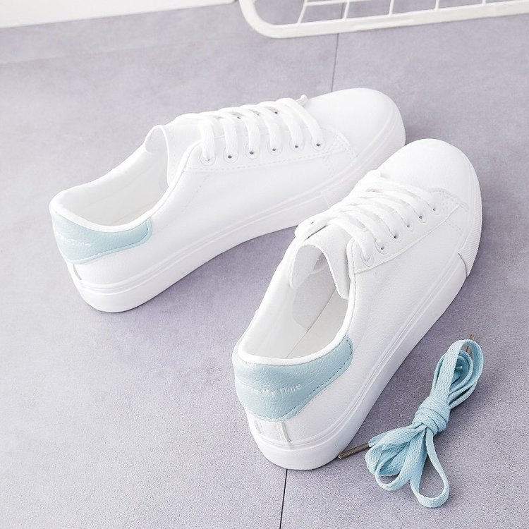 Miniature : chaussures blanches verte vue de côté