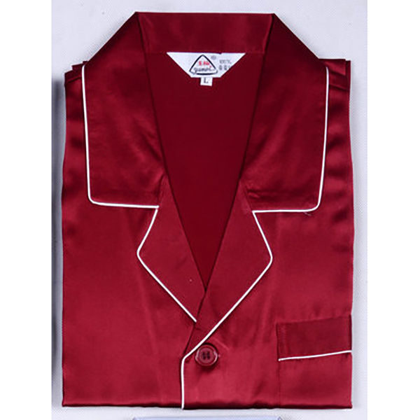 Miniature : Ensemble pyjama 100% soie homme rouge, ambiance cocooning vue de face