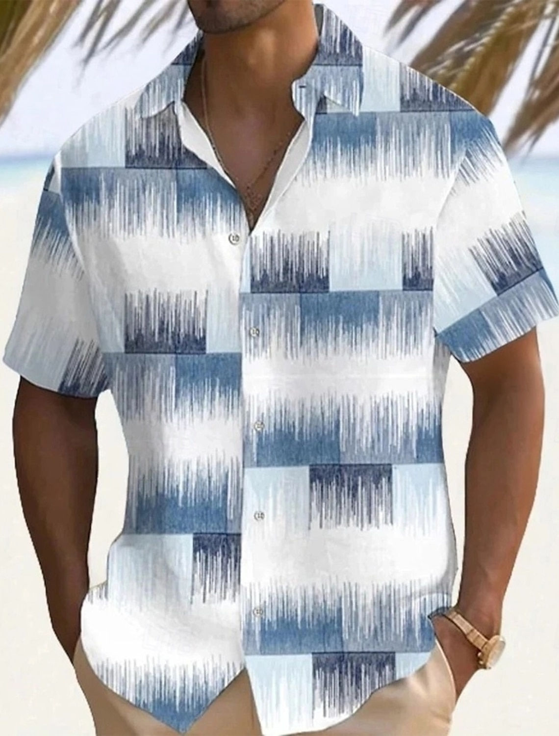 Homme portant une Chemise Hawaïenne d'Été