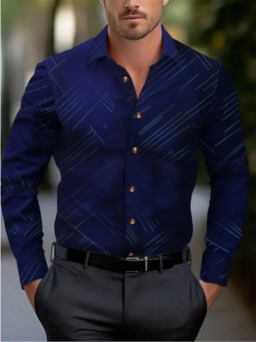 Thumbnail: Homme portant une chemise homme noire 2, vue de face.