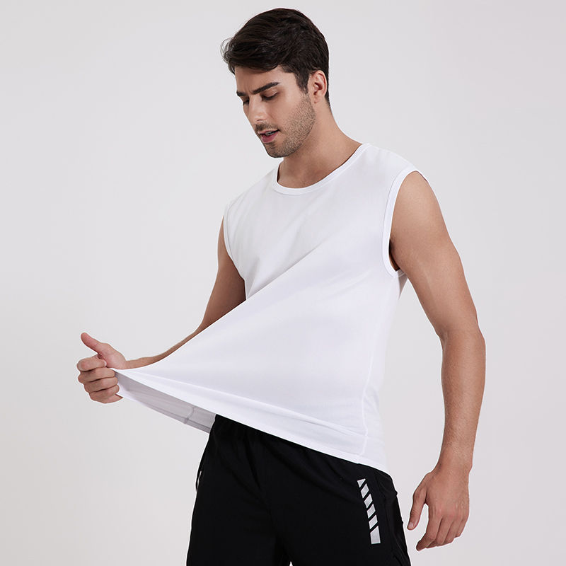 Thumbnail: Homme portant un Débardeur de Sport Homme à Séchage Rapide blanc