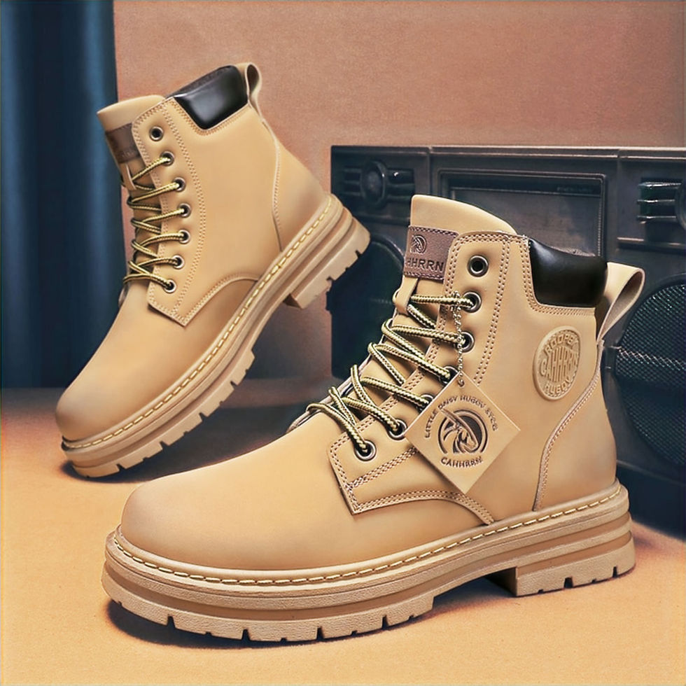 Portrait d'une paire de chaussures d'hiver, calé au lait, vue de côté.