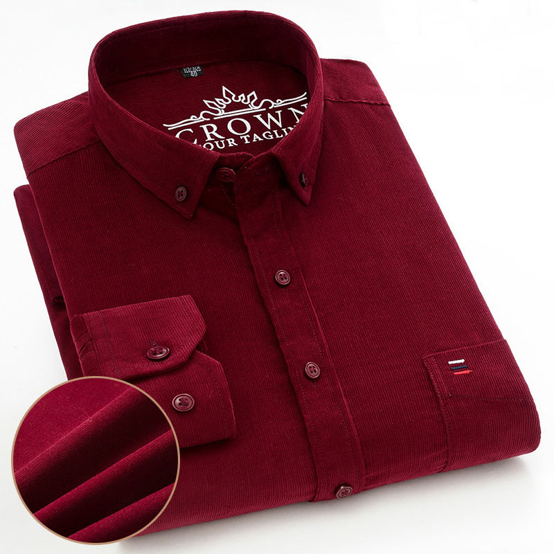 Thumbnail: Chemise en Velours Côtelé Homme - Douceur & Style en Grandes Tailles pliée rouge bordeau