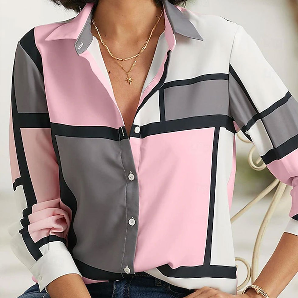 Thumbnail: Femme portant une Chemise à Manches Longues 3D 7
