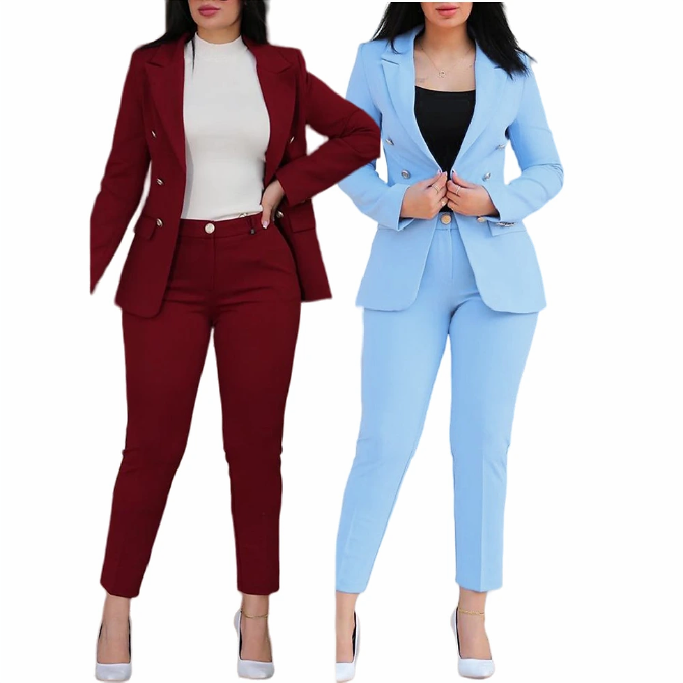 Deux femmes en costumes de bureau