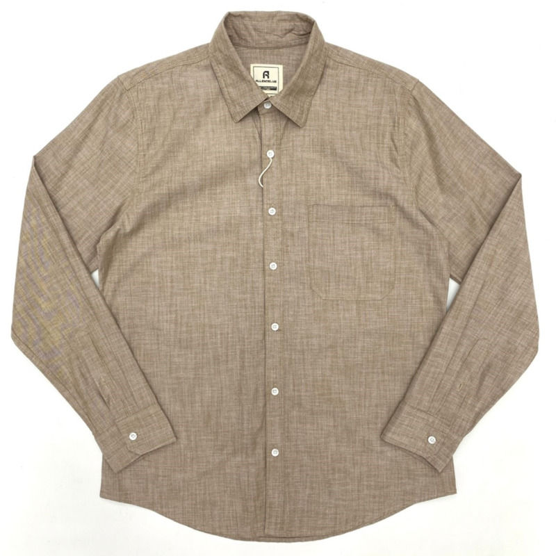 Miniature : Chemise homme boutonnée simple et confortable manches longues vue de face kaki