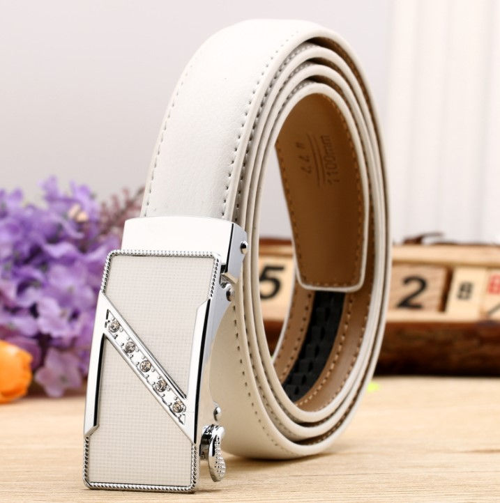 Thumbnail: Ceinture pour Femme en Cuir blanche 7