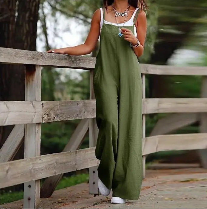 Miniature : Femme portant une Salopette ample été – Oversize verte, jambes larges & sans manches vue de face